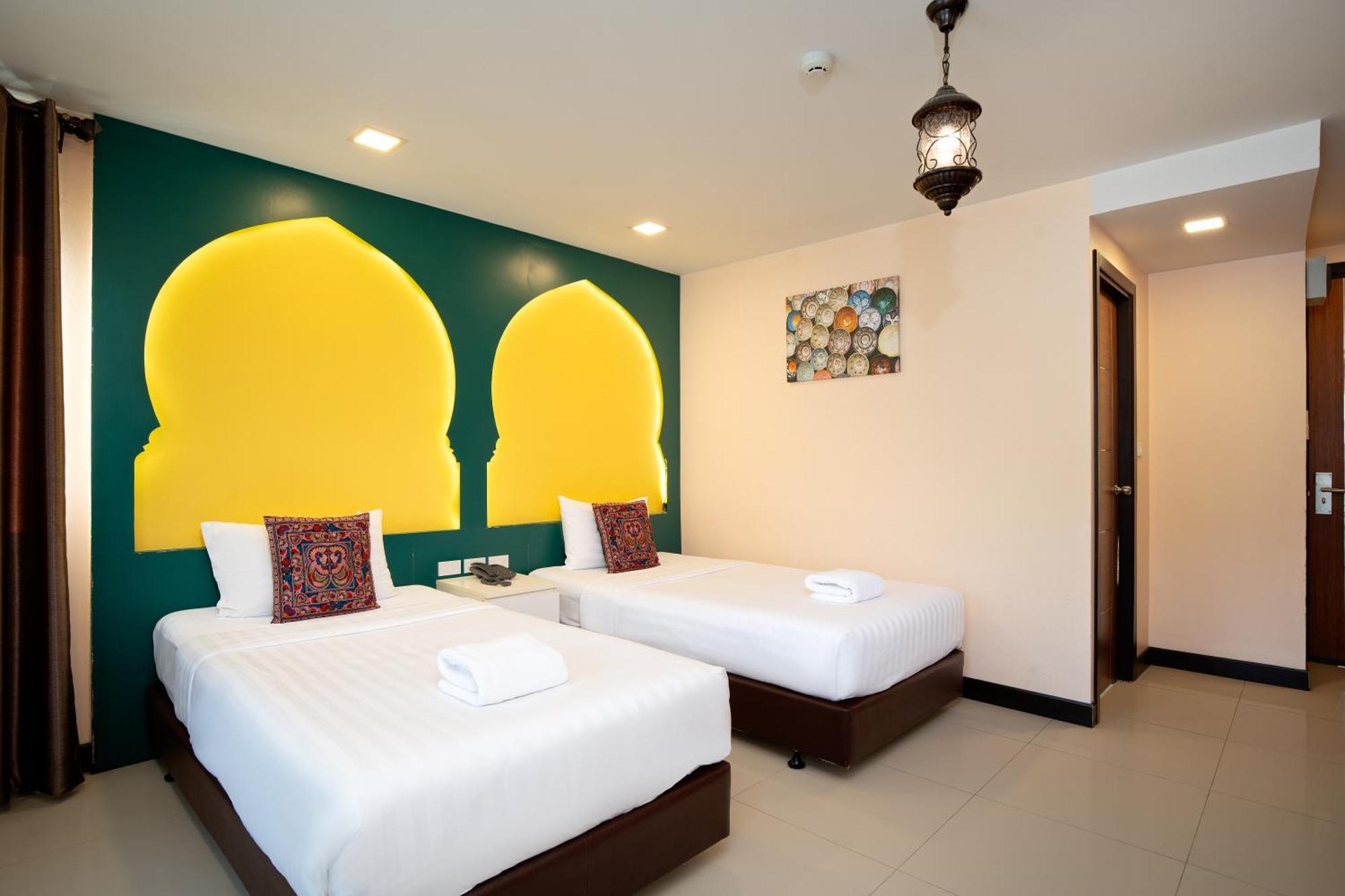 Casa Marocc Hotel Чиангмай Экстерьер фото